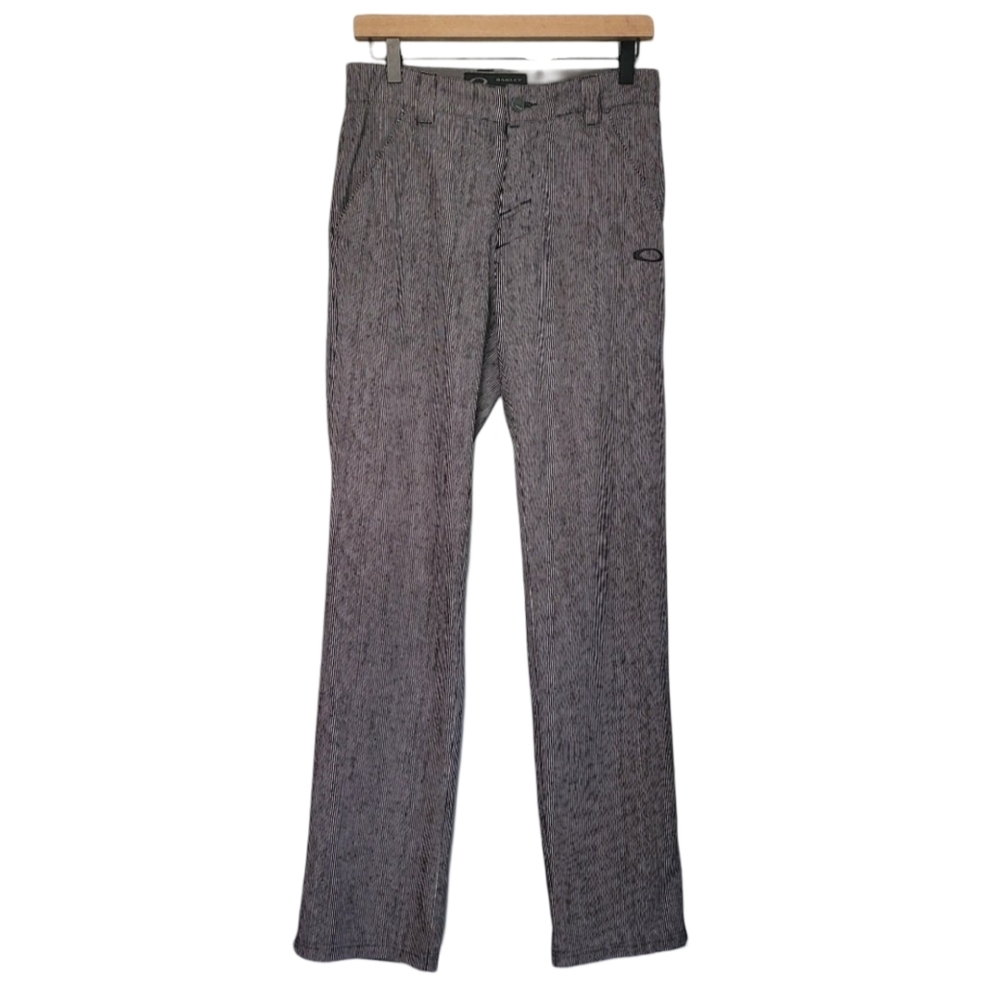 OAKLEY Pants Mens 28W 32L Gray Striped Stretch Casual Performance Trousers Golf